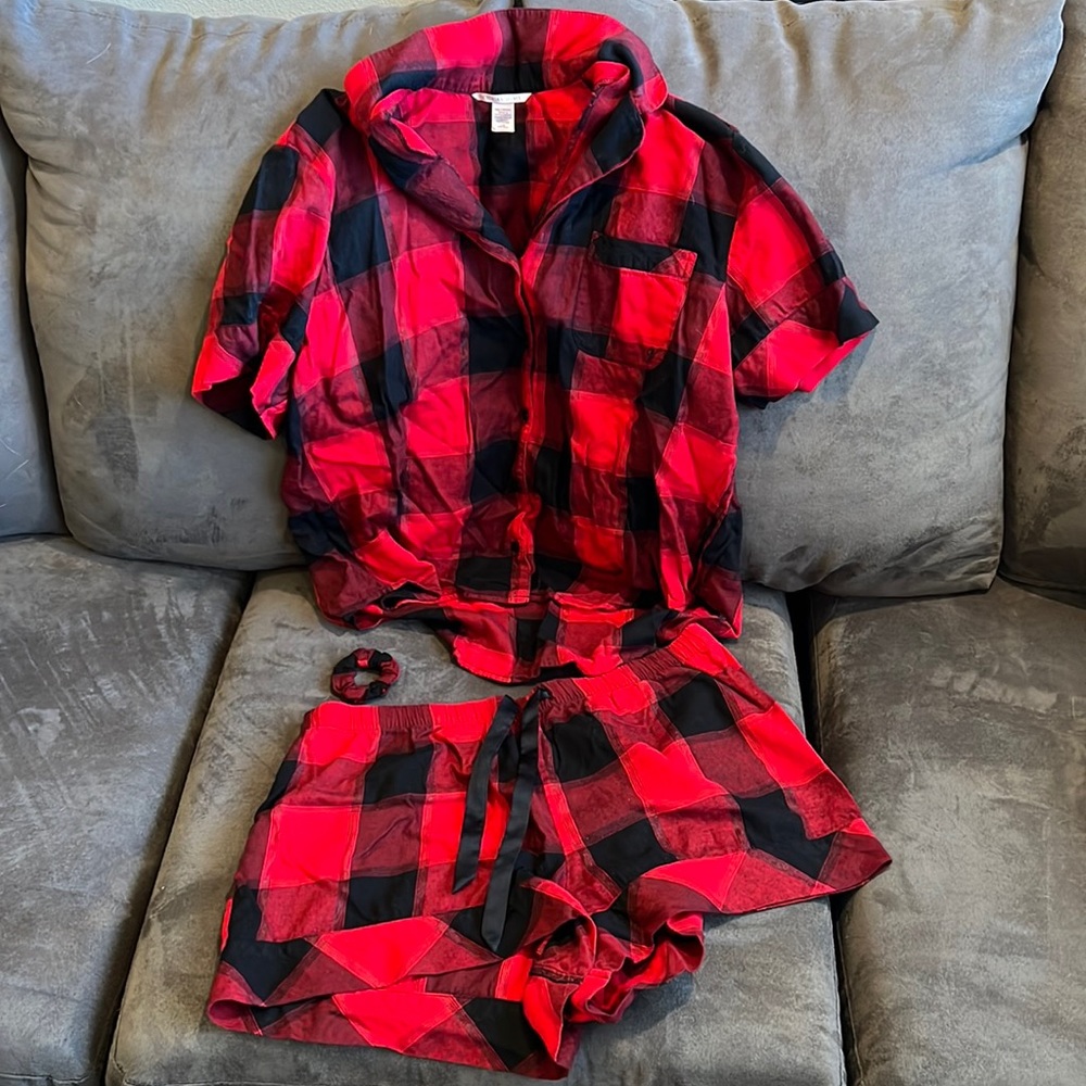 Victoria’s Secret Short Pajama Set
